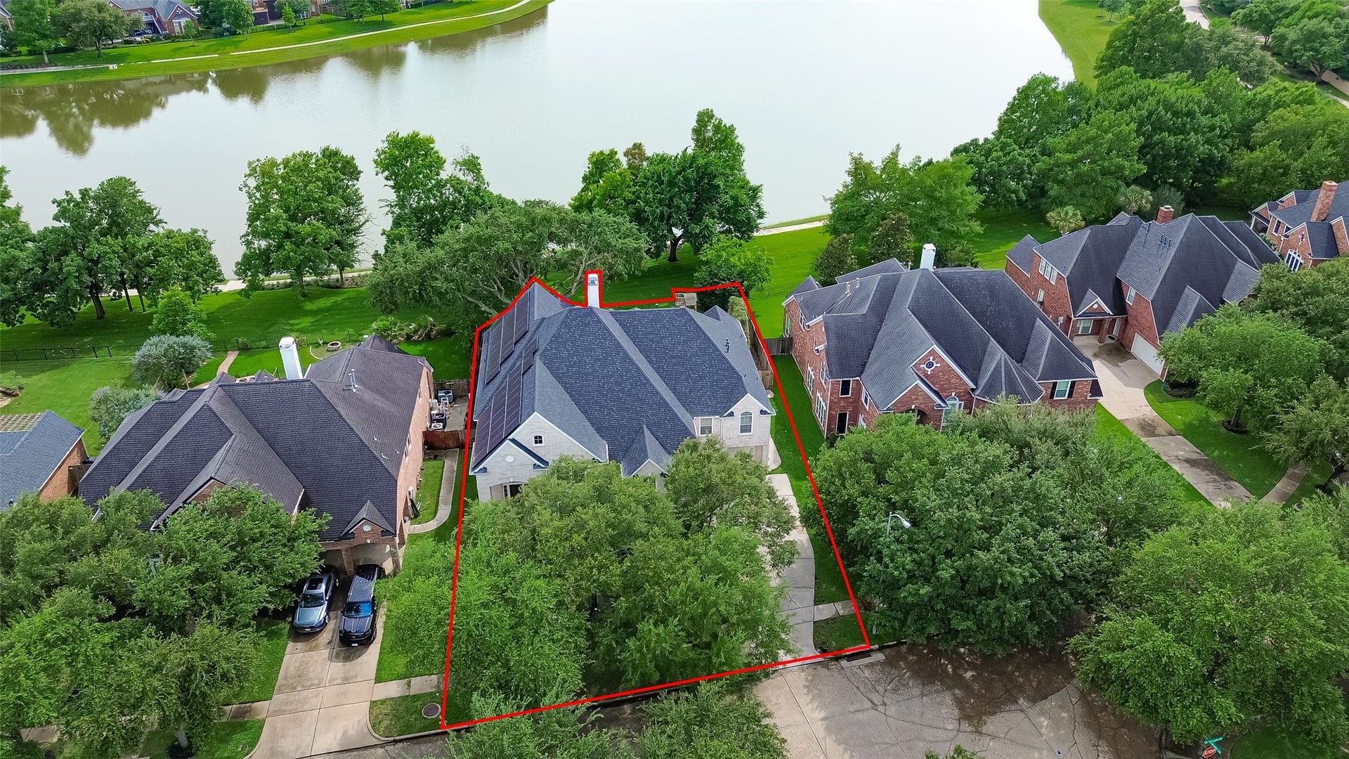 4219 Fisher Lake Drive, Richmond, TX 77406