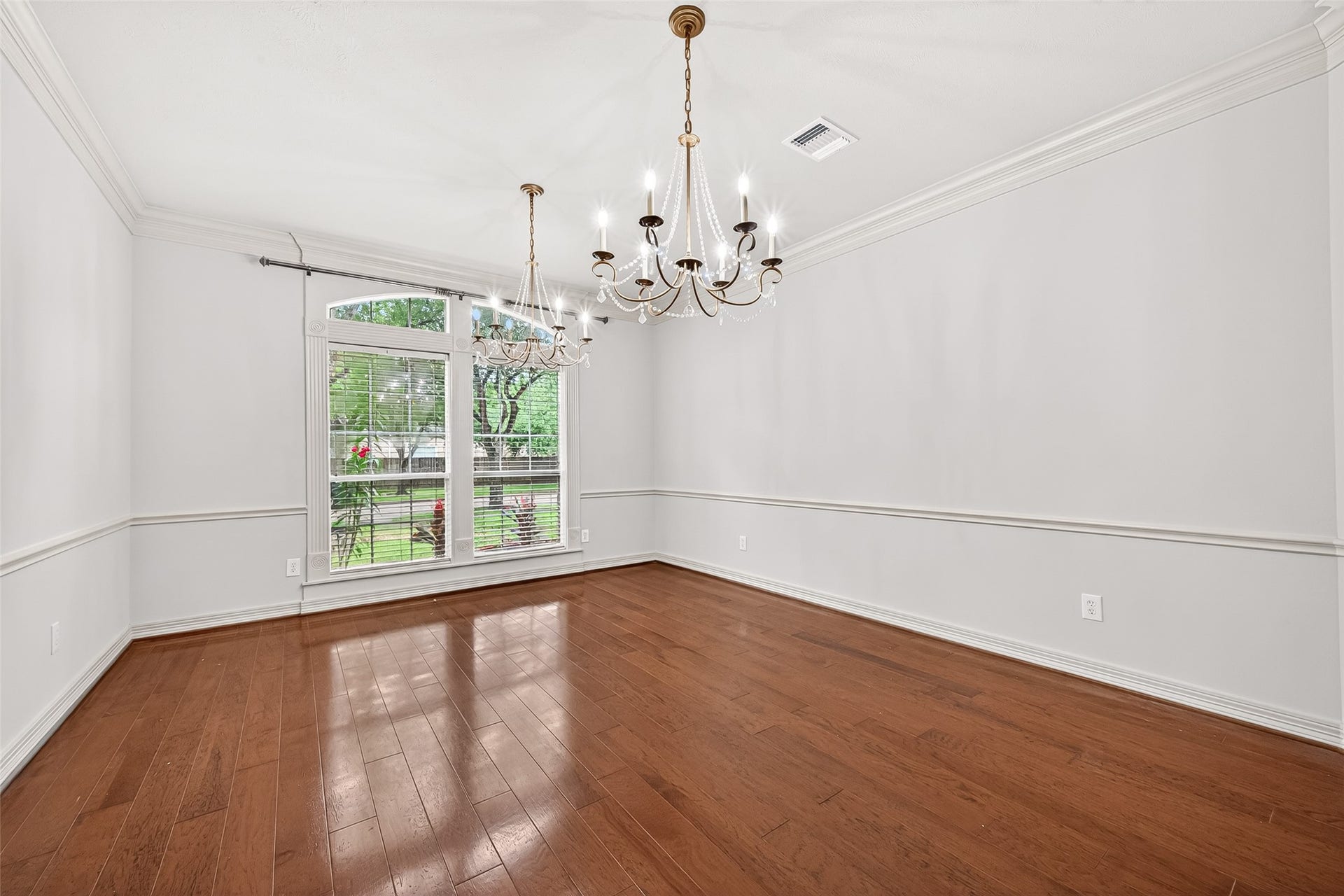 4219 Fisher Lake Drive, Richmond, TX 77406