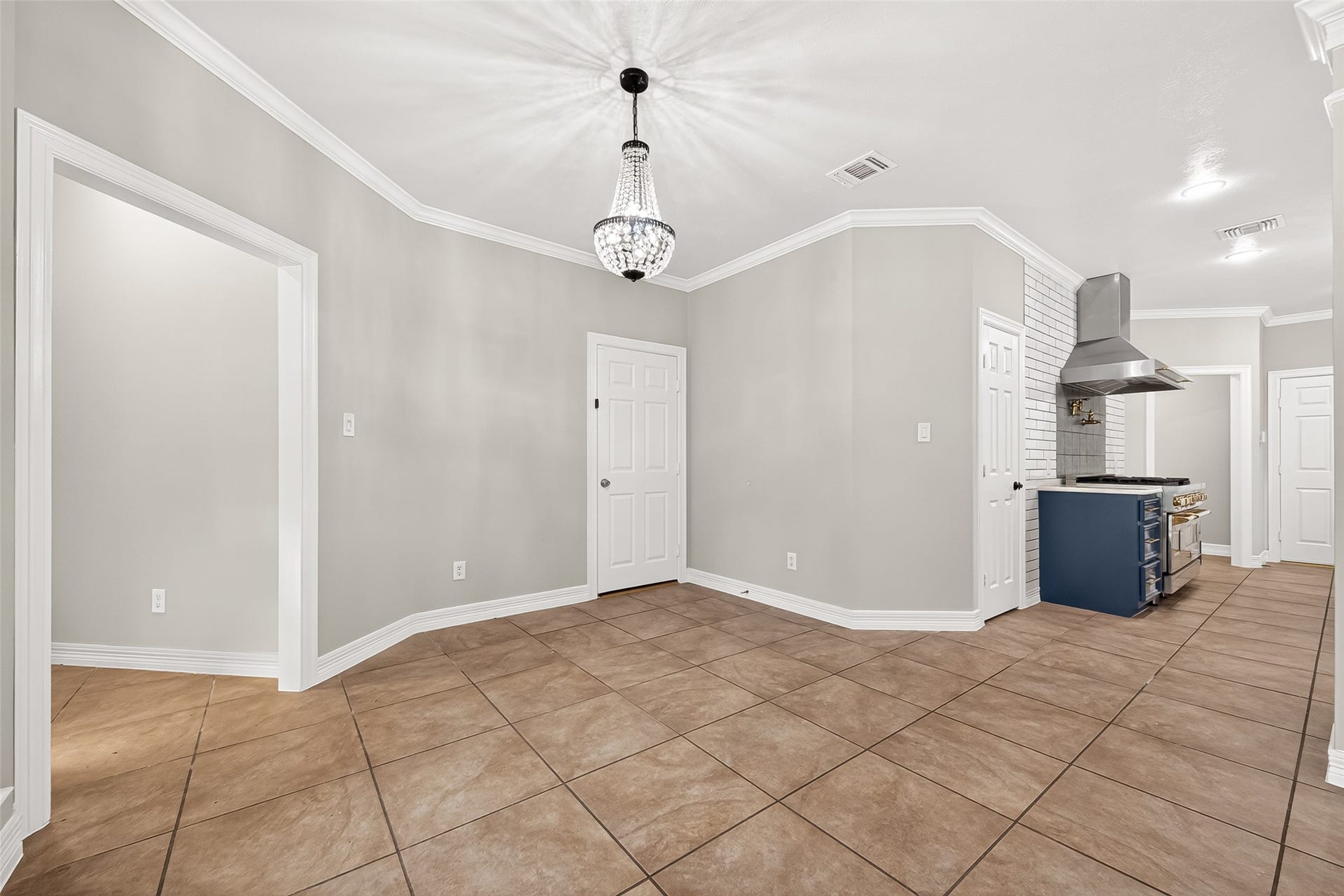 4219 Fisher Lake Drive, Richmond, TX 77406