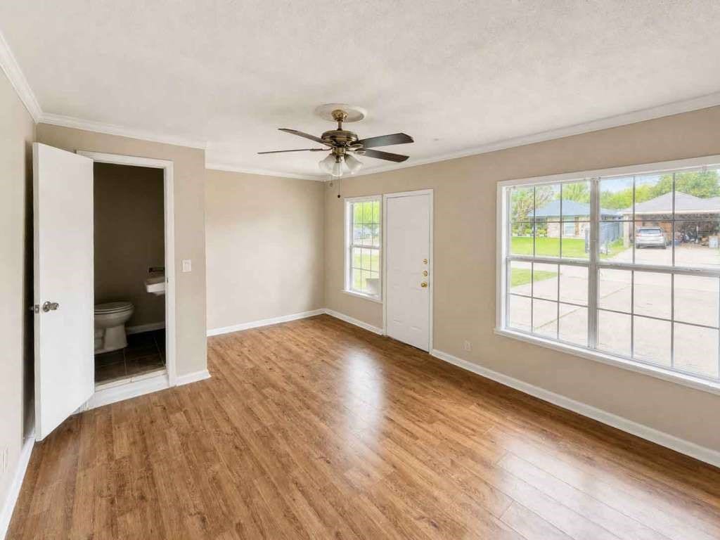 1219 Pilot Point Drive, Houston, TX 77038