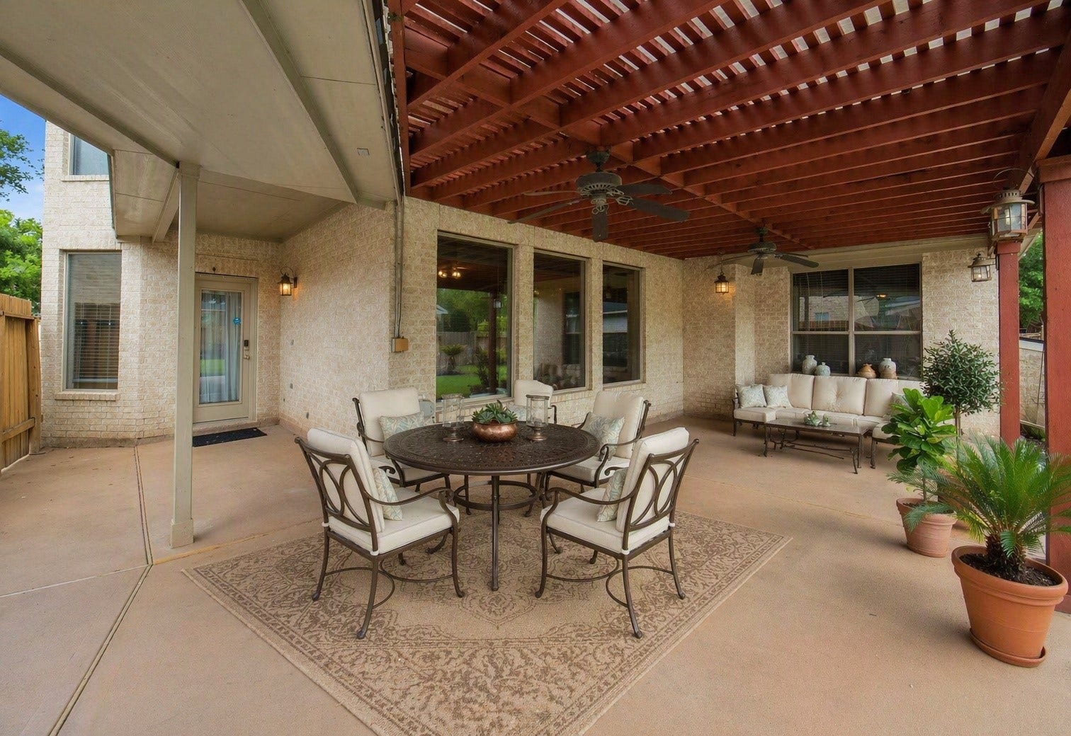 21603 Statfield Glen, Katy, TX 77450 Covered breezeway and decking. A great place to relax.
