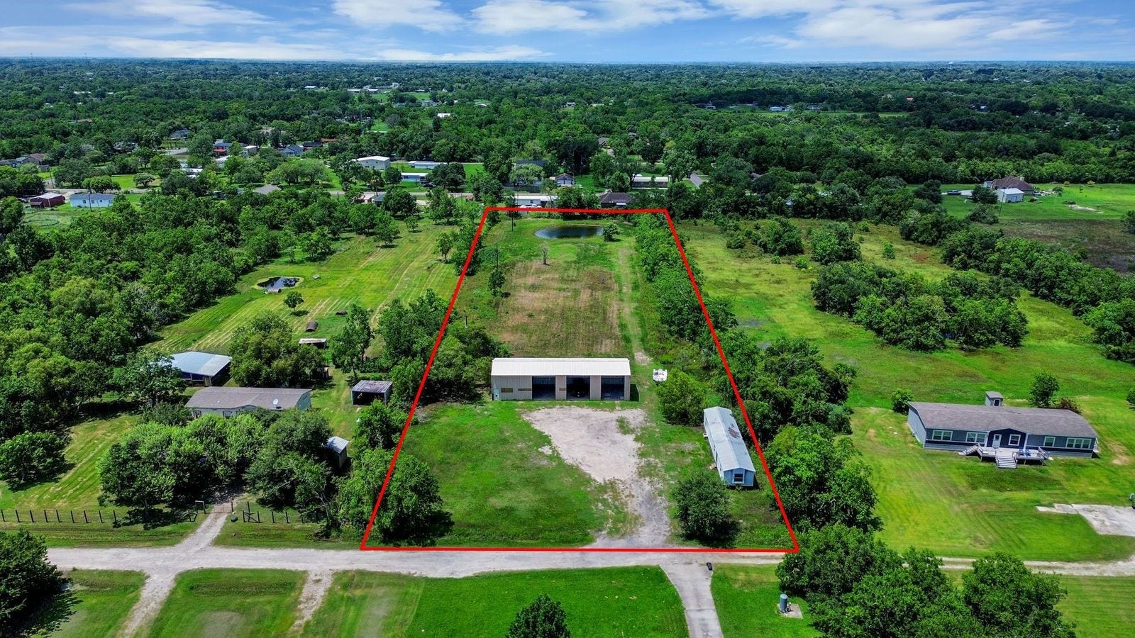 5793 Pearson Road, Santa Fe, TX 77517 5793 Pearson Road, Santa Fe, TX 77517