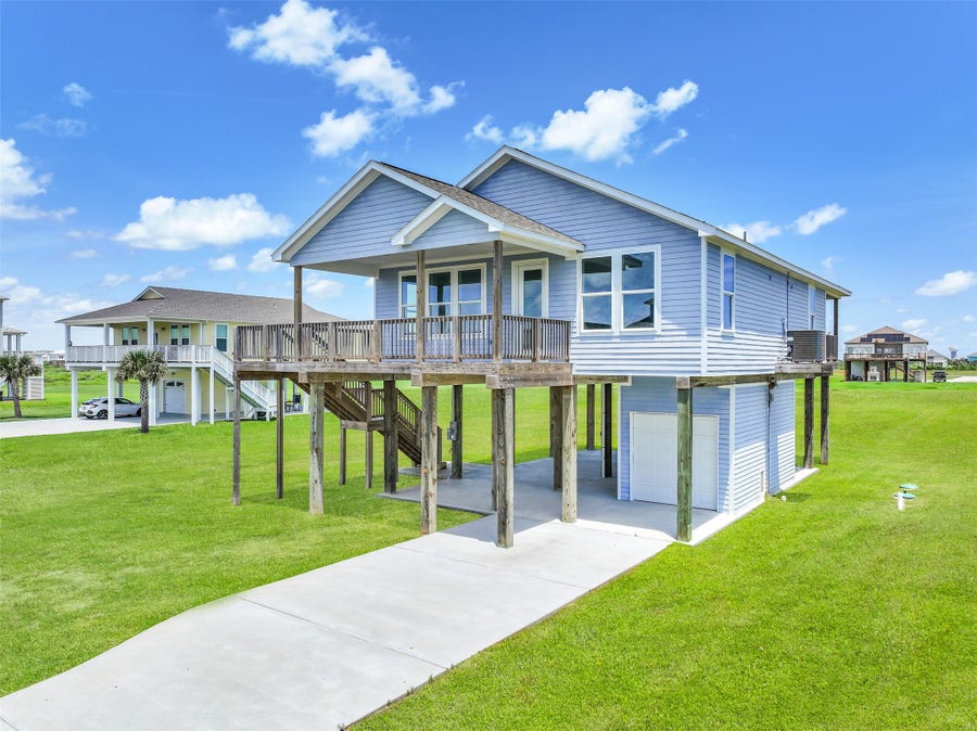 Property photo for 4015 Mitote Drive, Galveston, TX