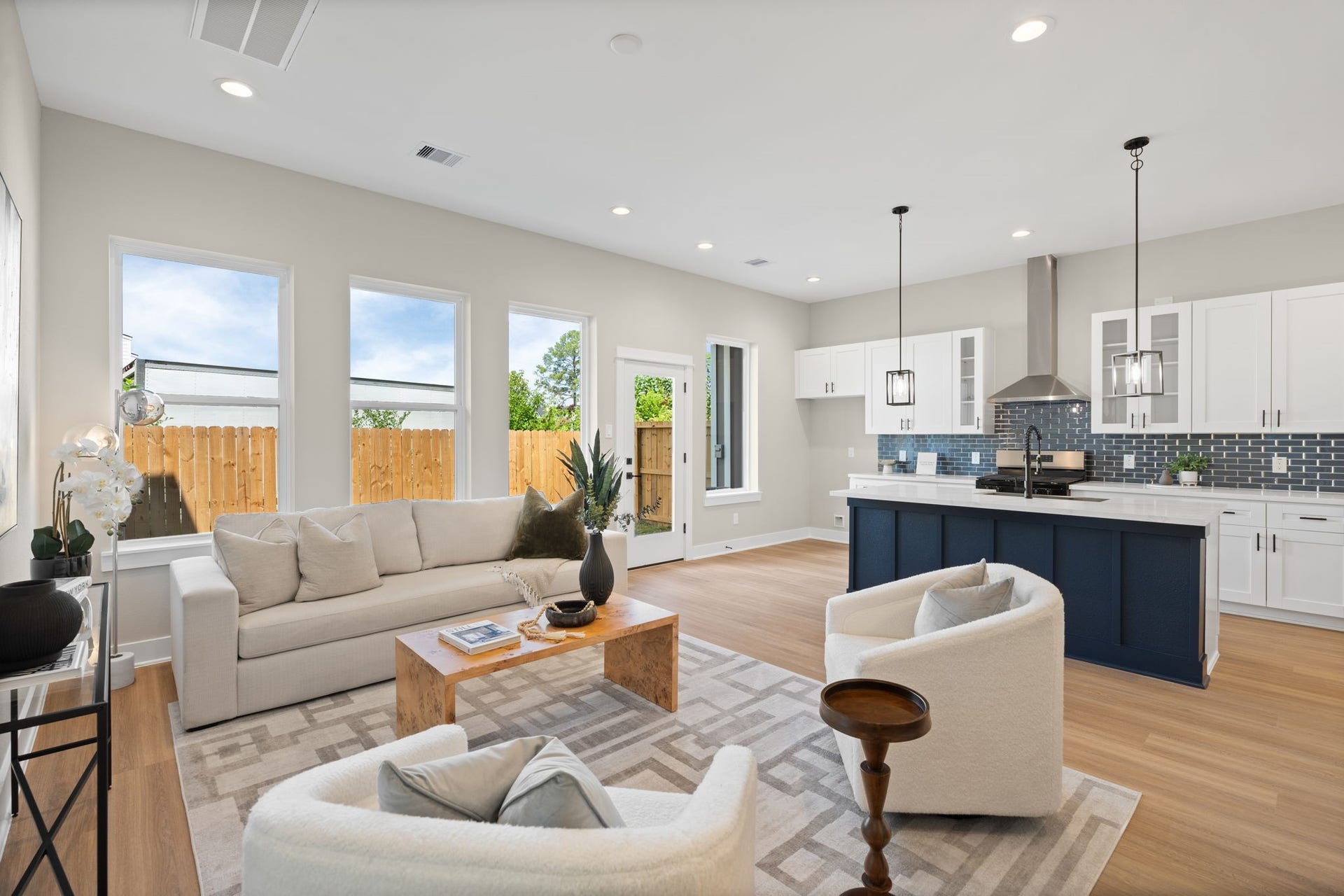 5817 Highland Sun Lane, Houston, TX 77091 5817 Highland Sun Lane, Houston, TX 77091