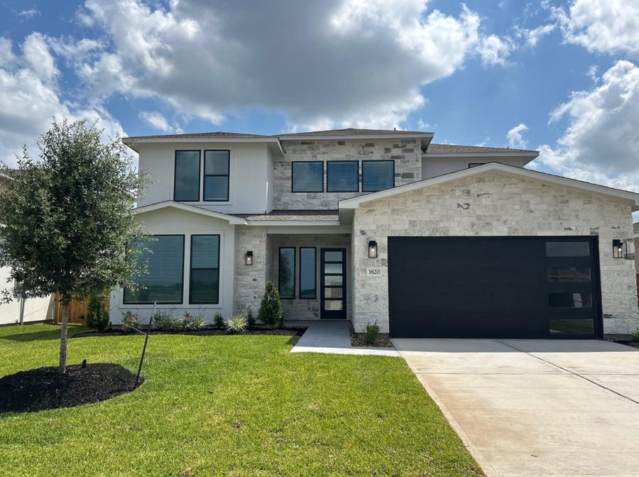 Property photo for 1820 Drover Lane, Rosenberg, TX