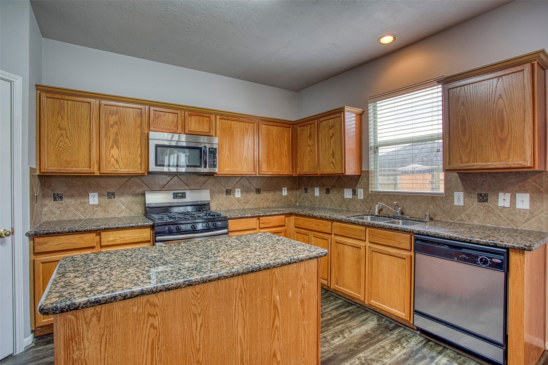 25127 Florina Ranch Drive, Katy, TX 77494 25127 Florina Ranch Drive, Katy, TX 77494