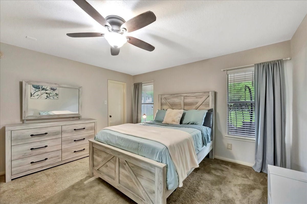 4026 Bentwood Drive, Dickinson, TX 77539 4026 Bentwood Drive, Dickinson, TX 77539