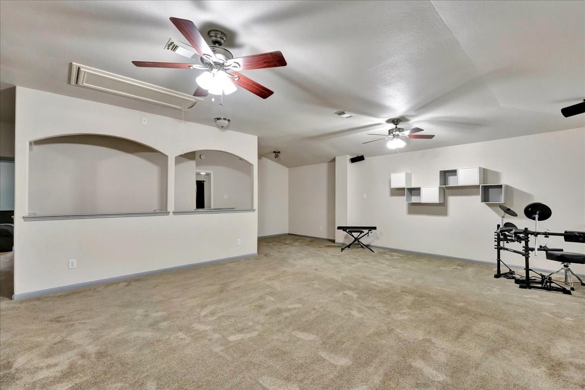 4026 Bentwood Drive, Dickinson, TX 77539 4026 Bentwood Drive, Dickinson, TX 77539