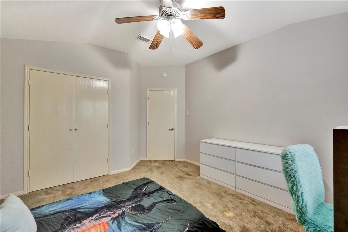 4026 Bentwood Drive, Dickinson, TX 77539 4026 Bentwood Drive, Dickinson, TX 77539