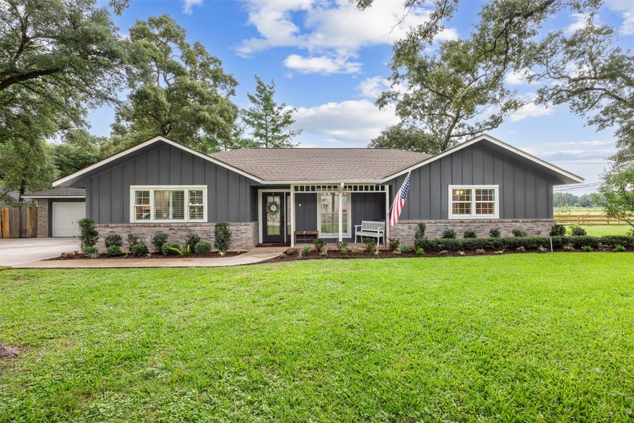 Property photo for 18602 Tanager Lane, Tomball, TX