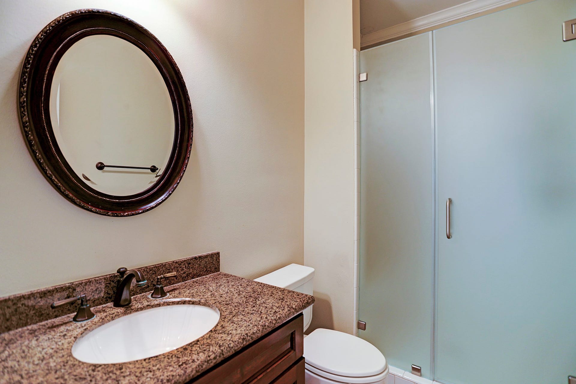 3719 Carlon Street, Houston, TX 77005 3719 Carlon Street, Houston, TX 77005