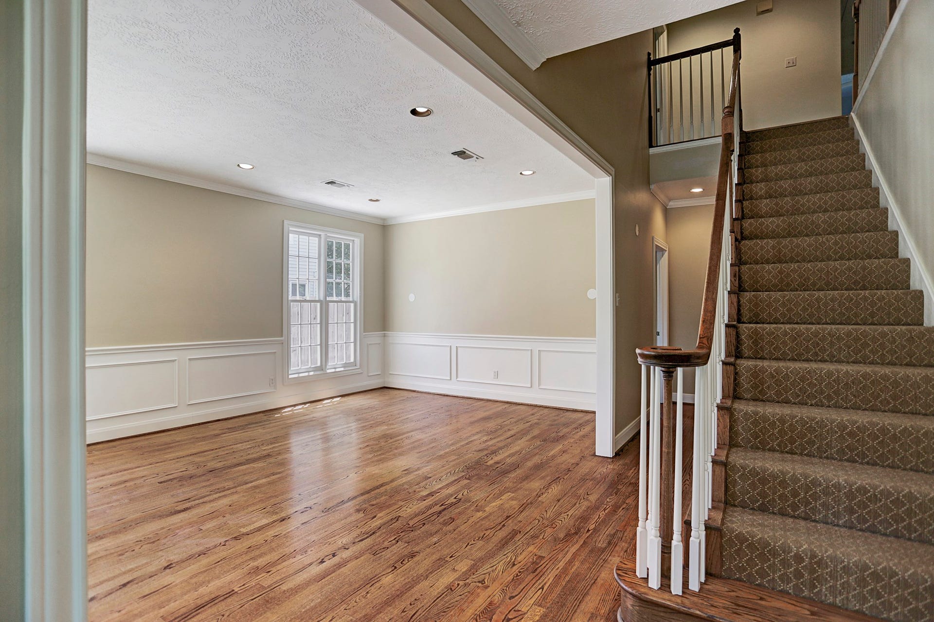 3719 Carlon Street, Houston, TX 77005 3719 Carlon Street, Houston, TX 77005