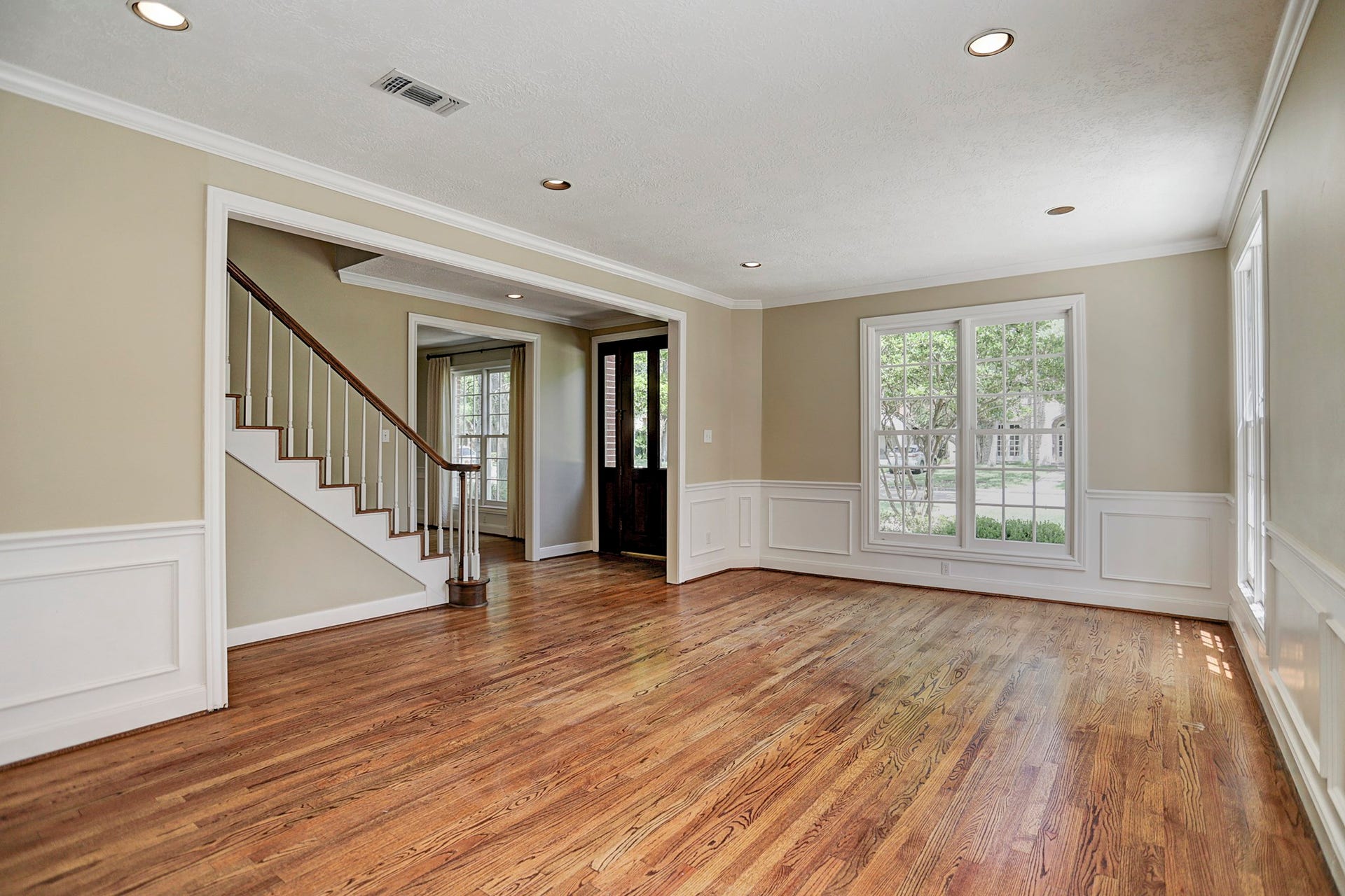 3719 Carlon Street, Houston, TX 77005 3719 Carlon Street, Houston, TX 77005