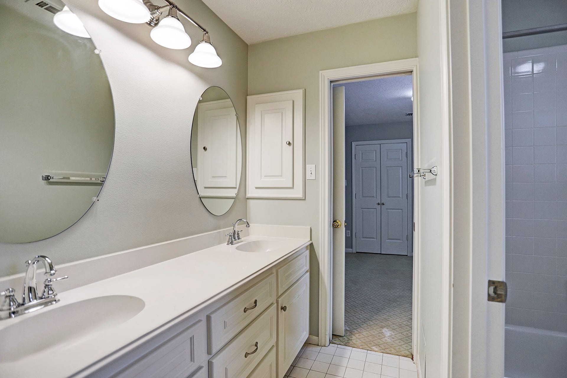 3719 Carlon Street, Houston, TX 77005 3719 Carlon Street, Houston, TX 77005