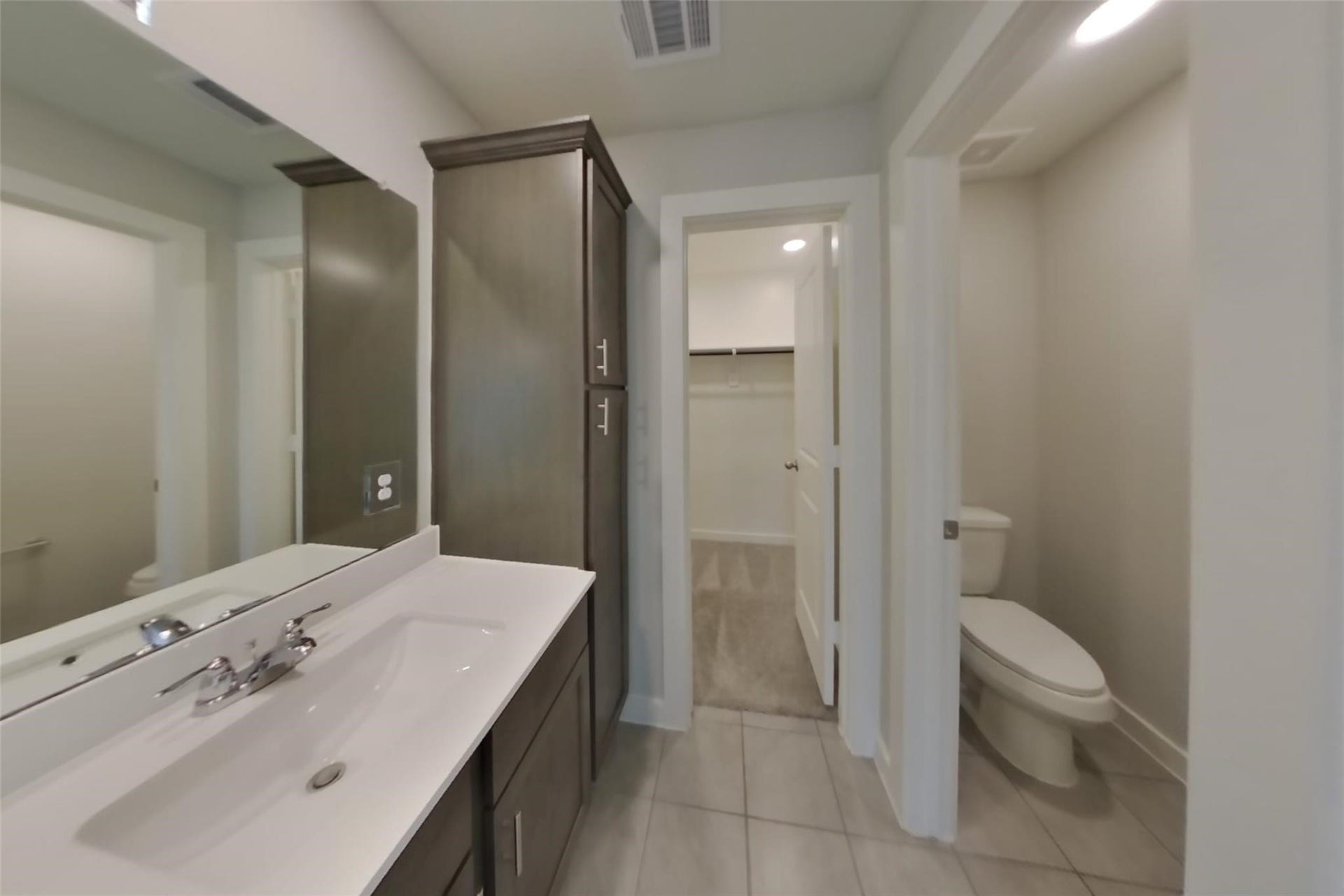 9835 Willow Creek Commerce, #524, Tomball, TX 77375 9835 Willow Creek Commerce, #524, Tomball, TX 77375