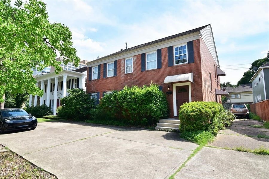 Property photo for 1961 Dryden Road, Houston, TX