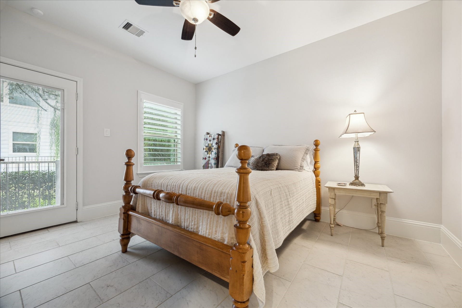 1230 W 25th Street, #B, Houston, TX 77008 Secondary bedroom