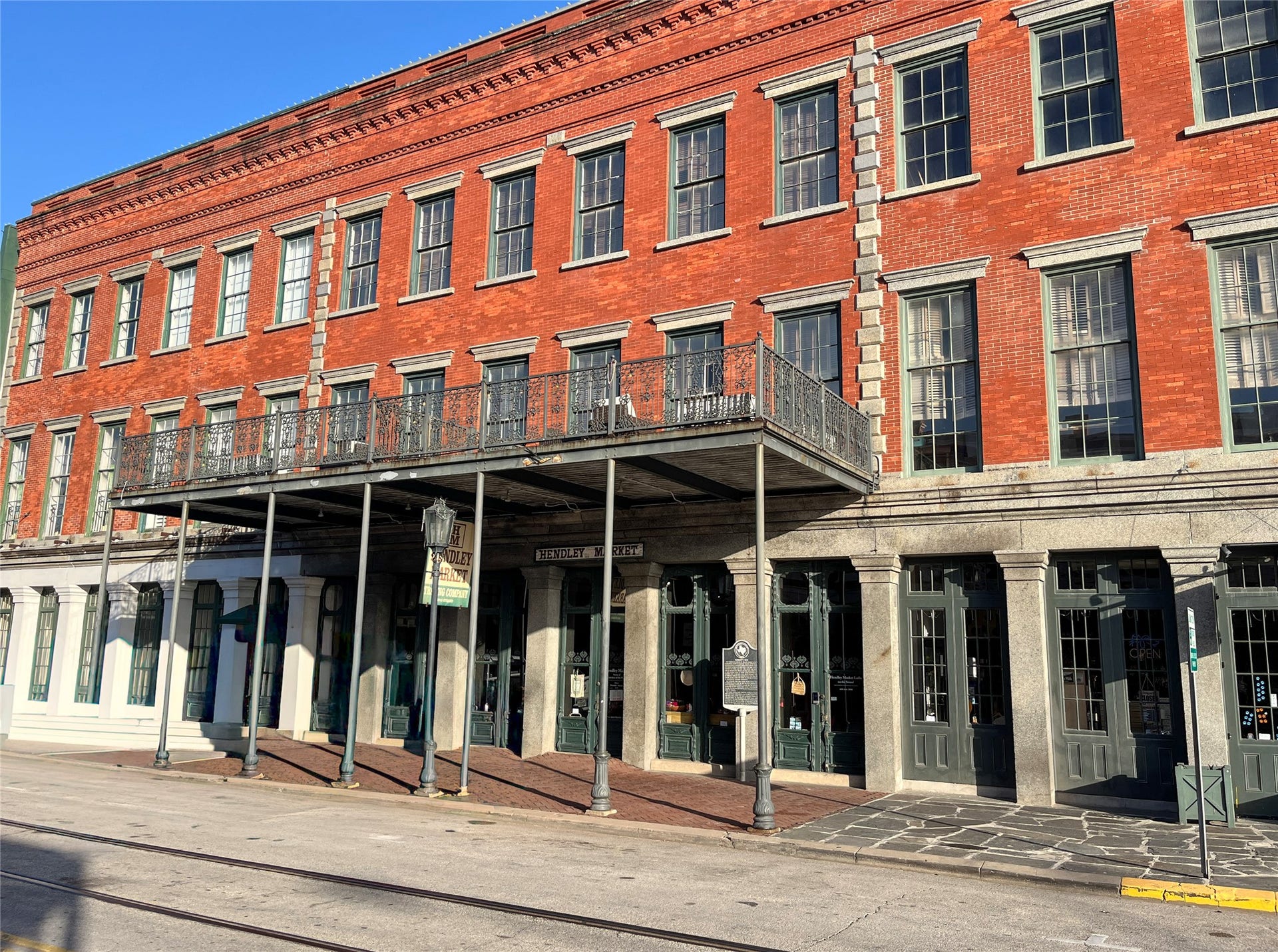 2010 Strand St, #303, Galveston, TX 77550 2010 Strand St, #303, Galveston, TX 77550
