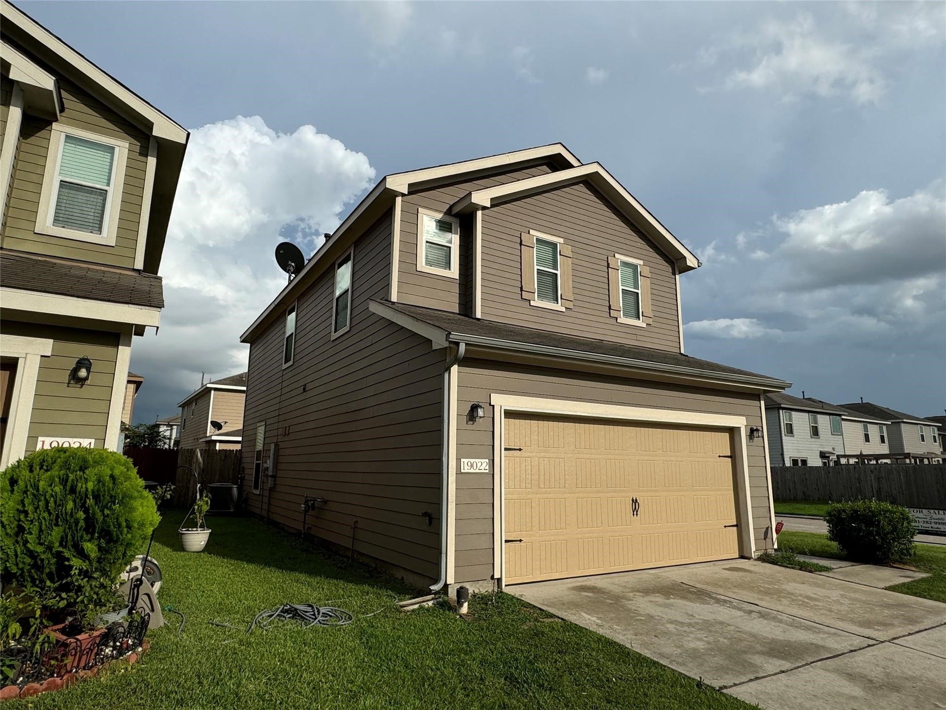 19022 Bee Line Court, Houston, TX 77073 19022 Bee Line Court, Houston, TX 77073