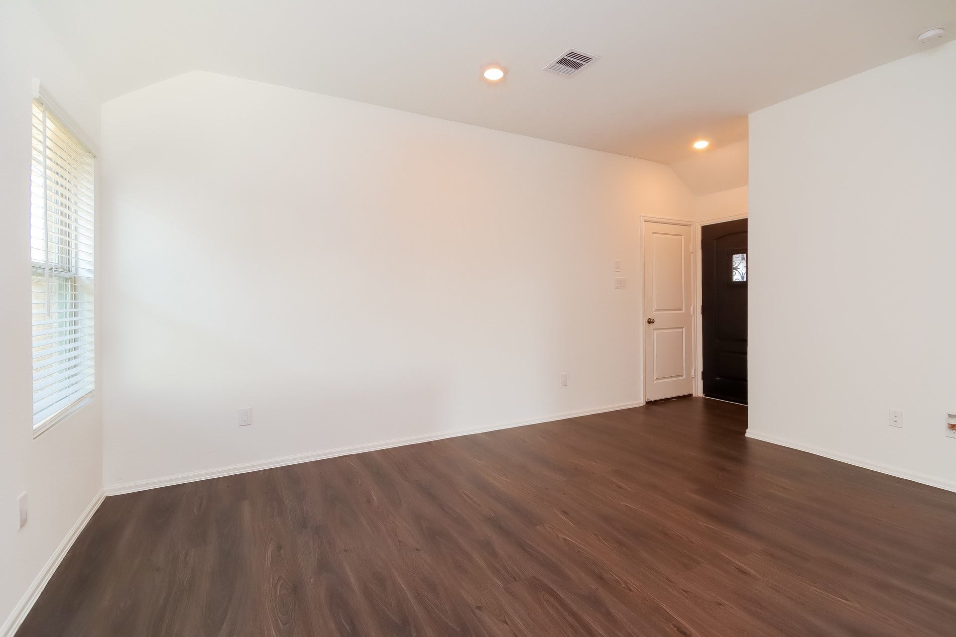 18438 Running Shadow Court, Hockley, TX 77447