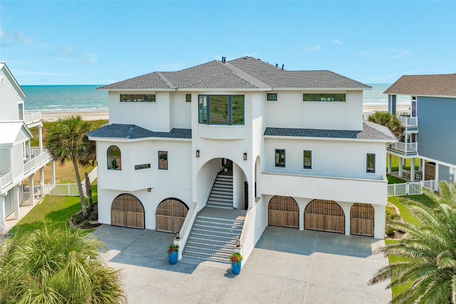 Property photo for 19219 Shores Drive, Galveston, TX