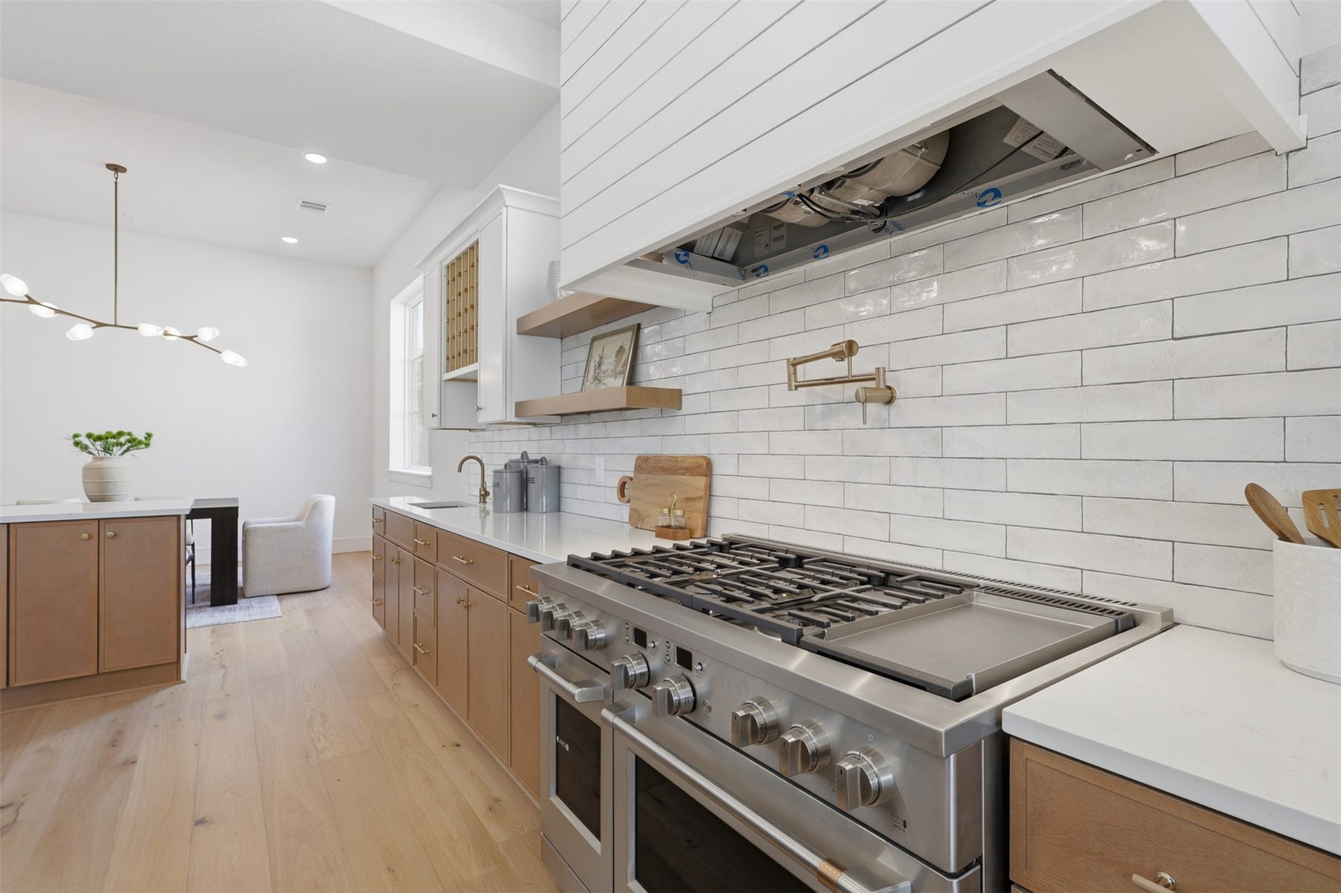 8021 Turquoise Lane, Houston, TX 77055 Cafe Appliances, Gas cooktop, pot filler