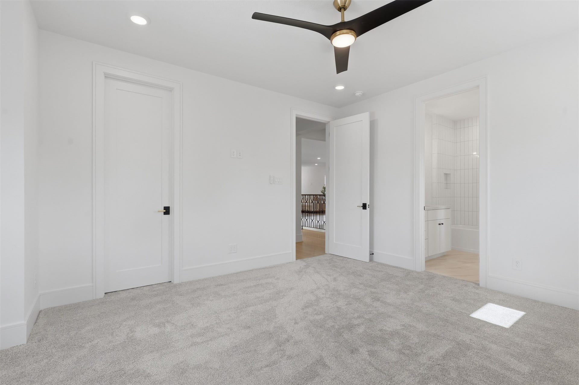 8021 Turquoise Lane, Houston, TX 77055 8021 Turquoise Lane, Houston, TX 77055