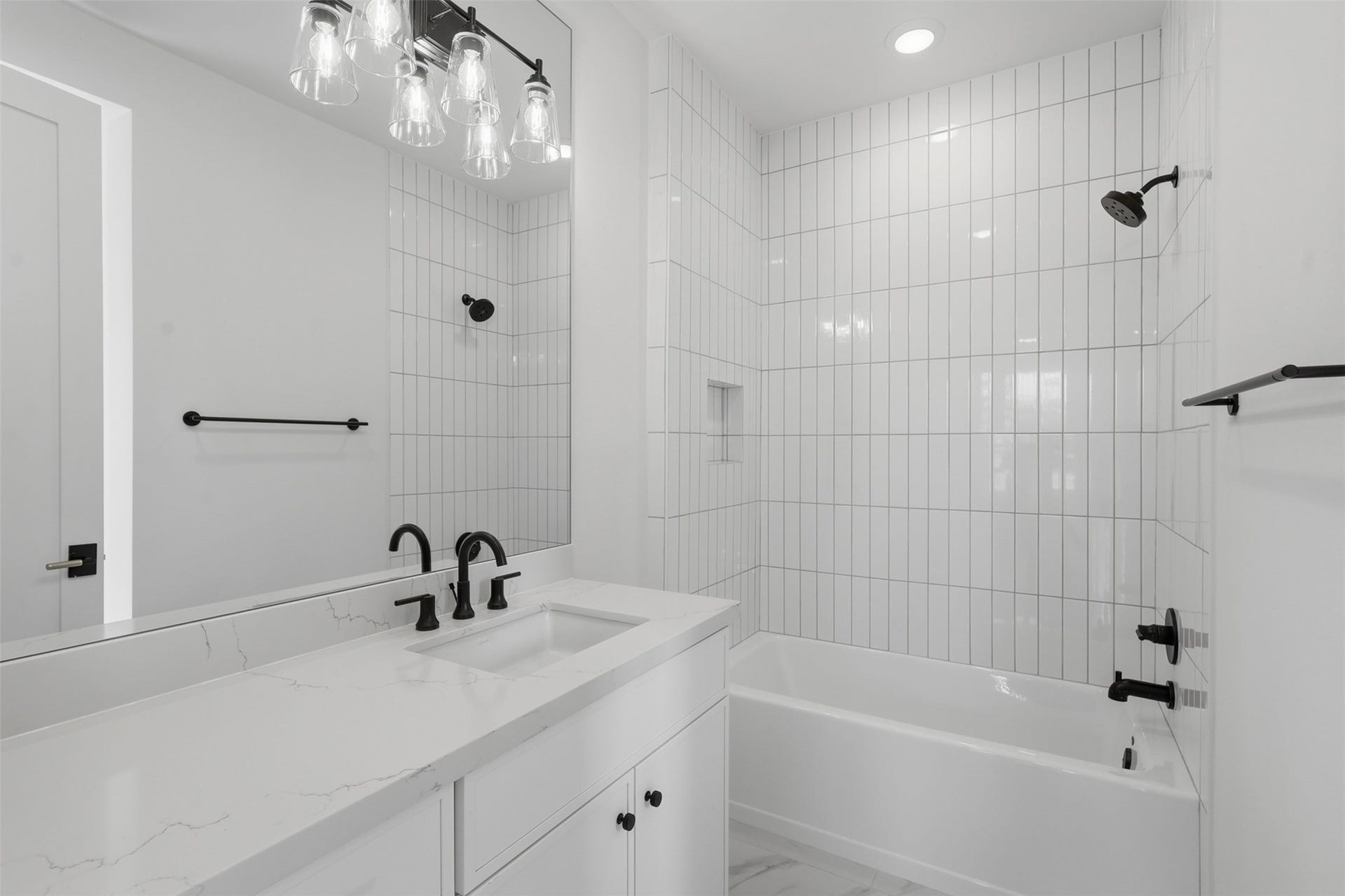 8021 Turquoise Lane, Houston, TX 77055 8021 Turquoise Lane, Houston, TX 77055