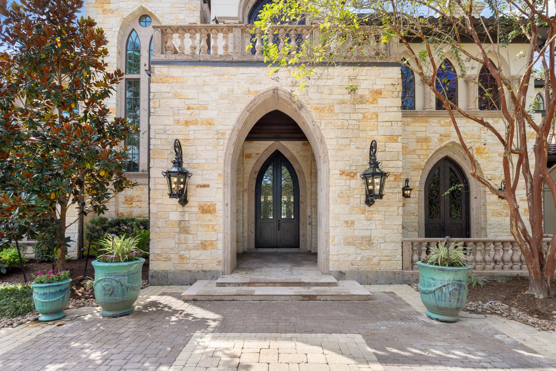 15 Estancia Place, Spring, TX 77389 15 Estancia Place, Spring, TX 77389