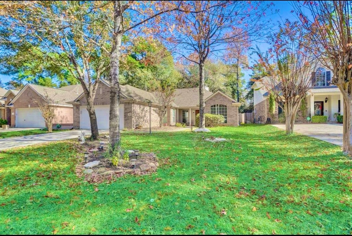 90 N Creekmist Place, The Woodlands, TX 77385 90 N Creekmist Place, The Woodlands, TX 77385