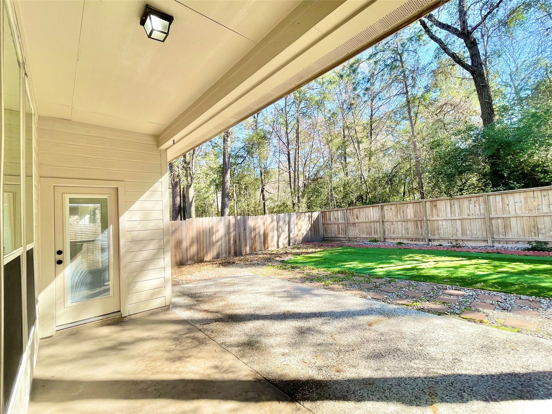 90 N Creekmist Place, The Woodlands, TX 77385 90 N Creekmist Place, The Woodlands, TX 77385