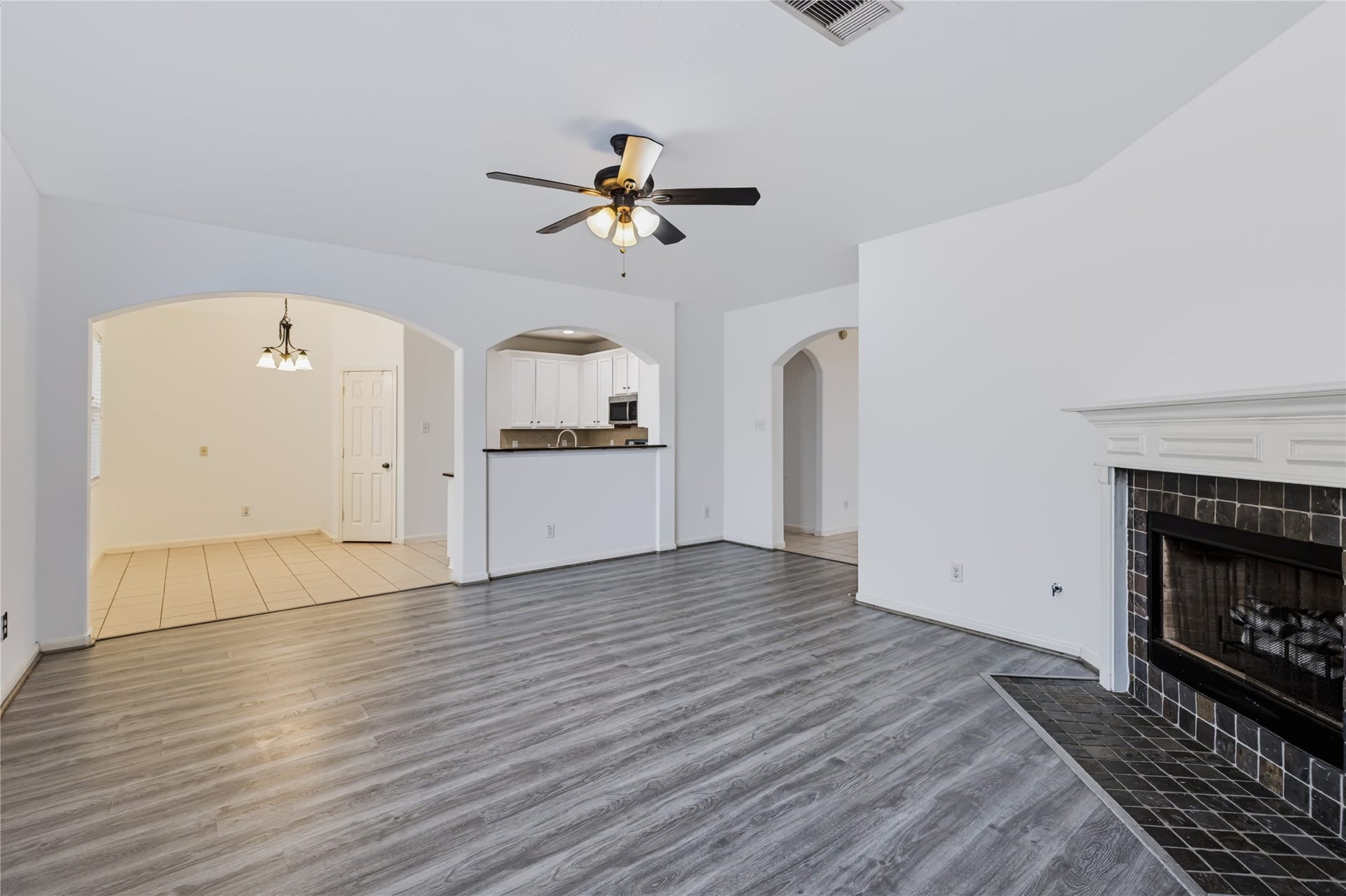 7931 Cardinal Landing Lane, Cypress, TX 77433 7931 Cardinal Landing Lane, Cypress, TX 77433