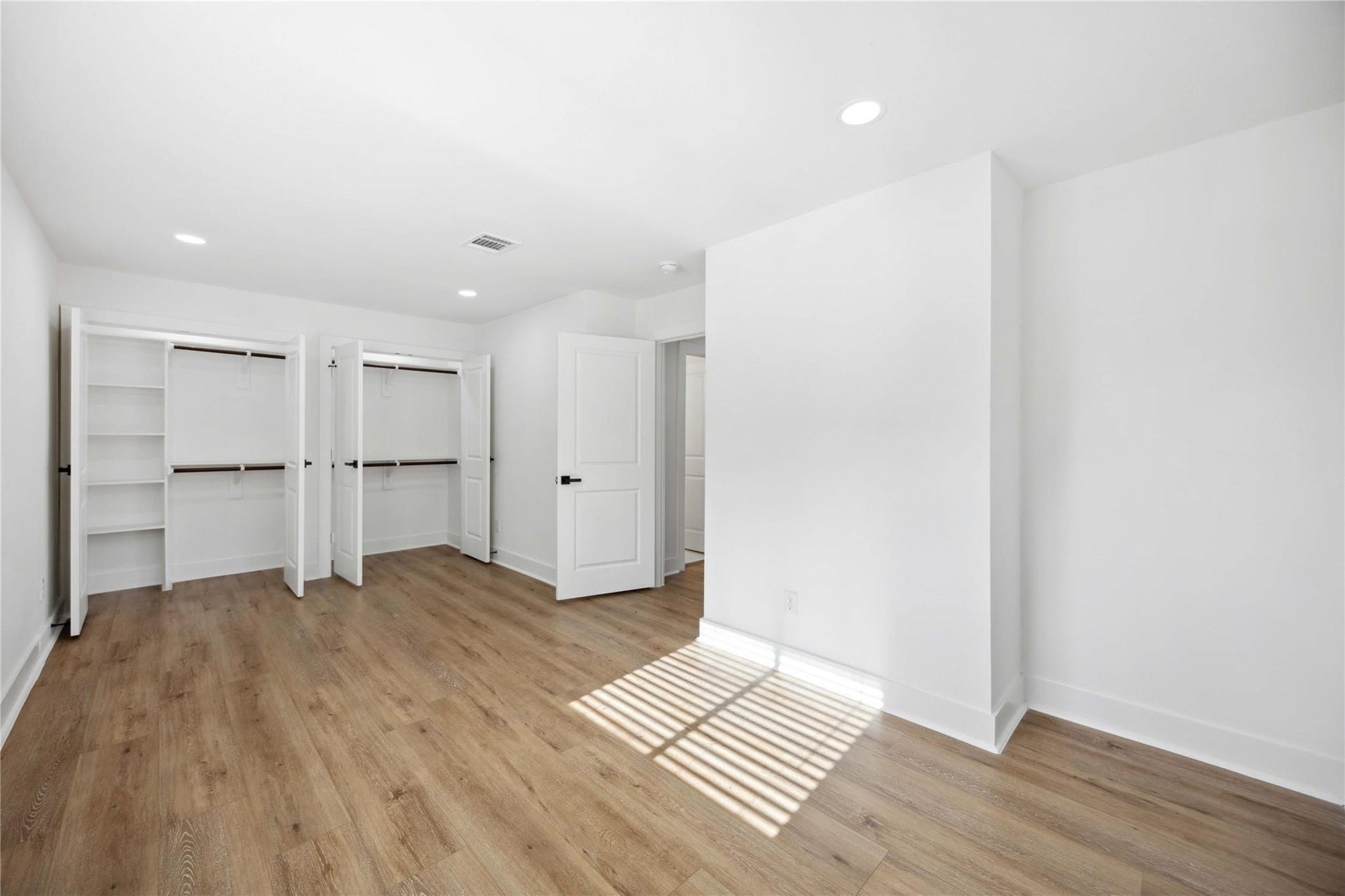 9443 Radio Road, #A-B, Houston, TX 77075 9443 Radio Road, #A-B, Houston, TX 77075