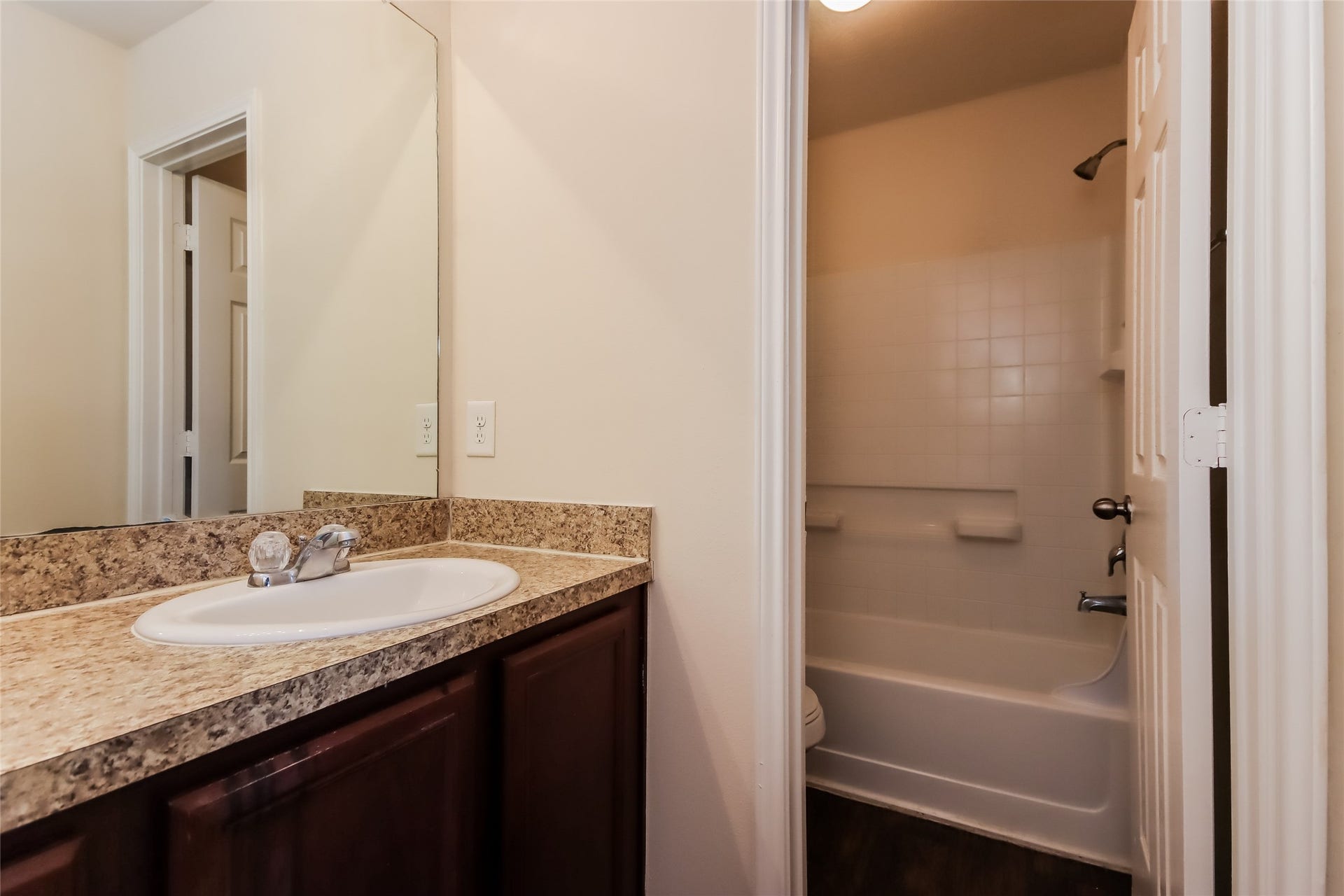 Photos may be representative of the floor plan and not the exact home. Finishes, layout, and features of the actual property for lease may vary.