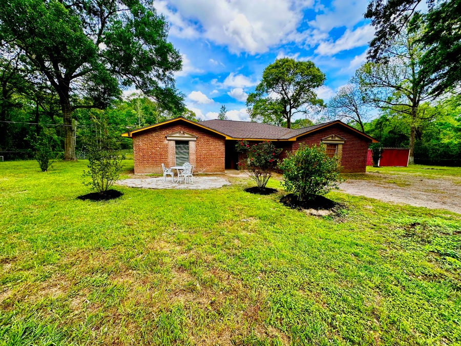 Property photo for 3658 Reaves Road, Cleveland, TX