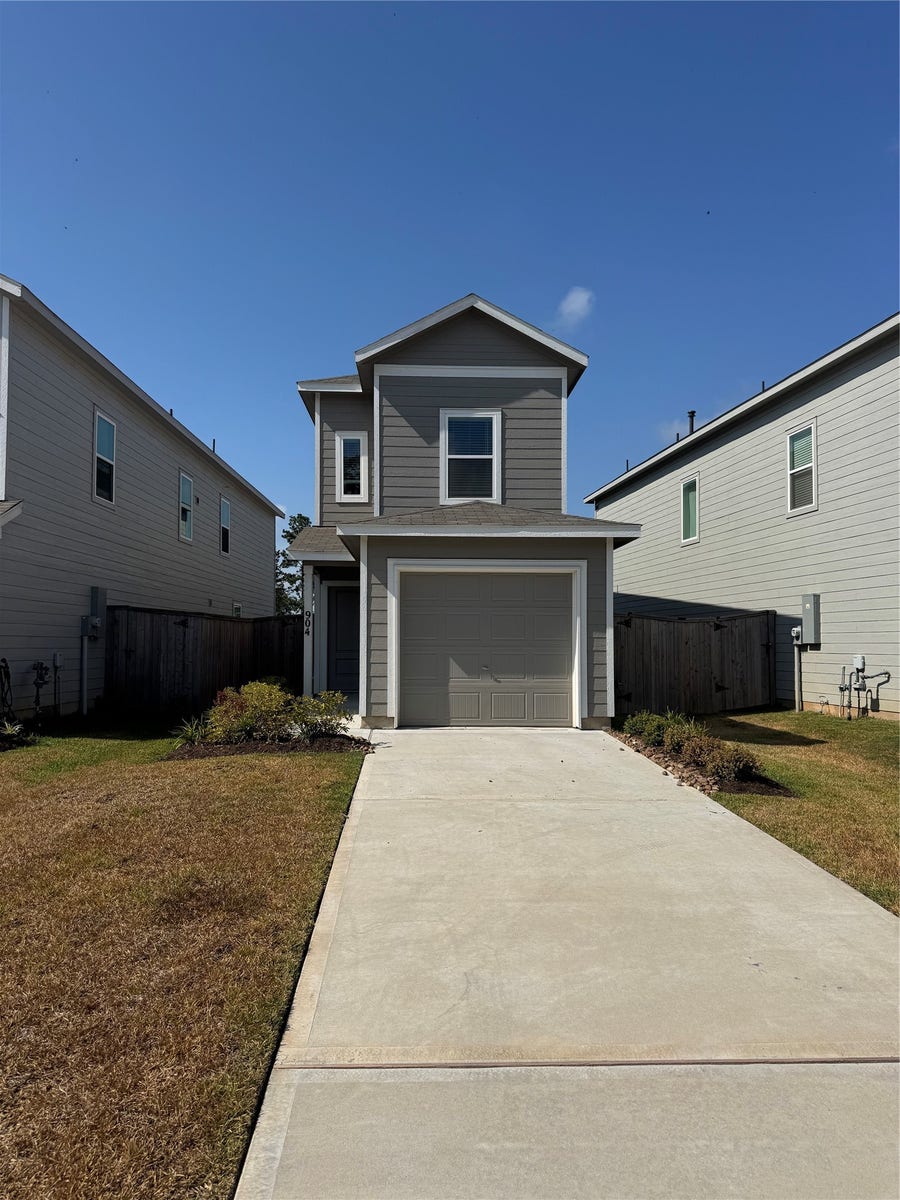 Property photo for 904 Pertuso Lane, Huffman, TX