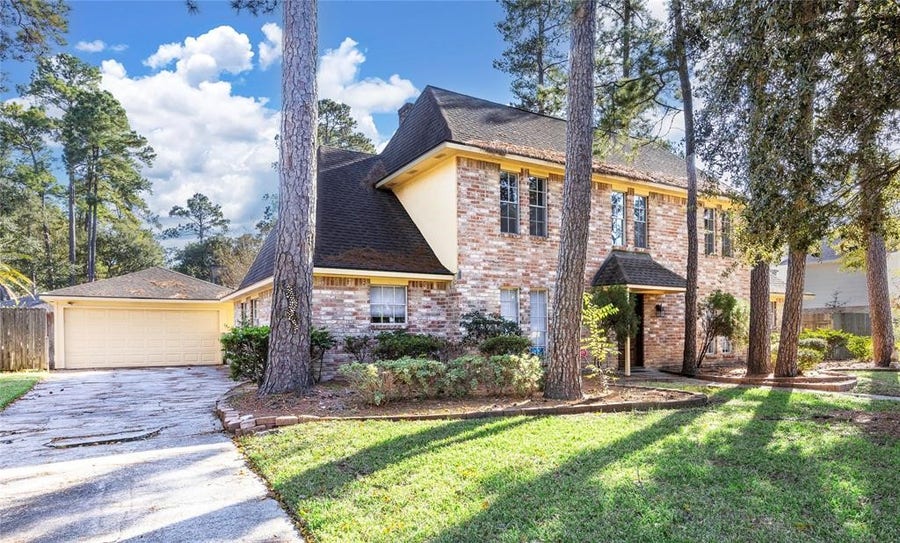 Property photo for 8323 Forest Ridge Road, Spring, TX