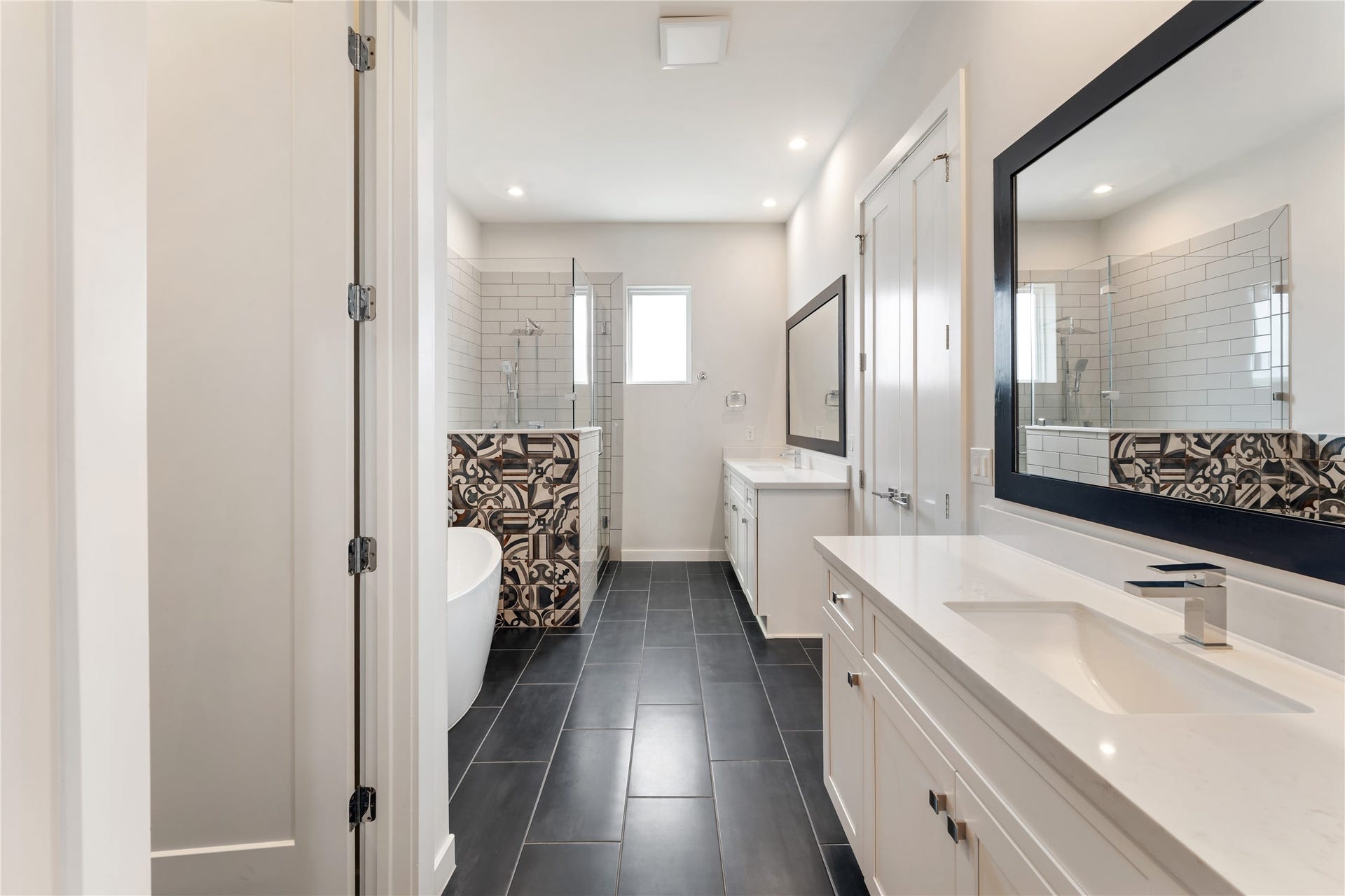 1504 Sabine Street, Houston, TX 77007 1504 Sabine Street, Houston, TX 77007