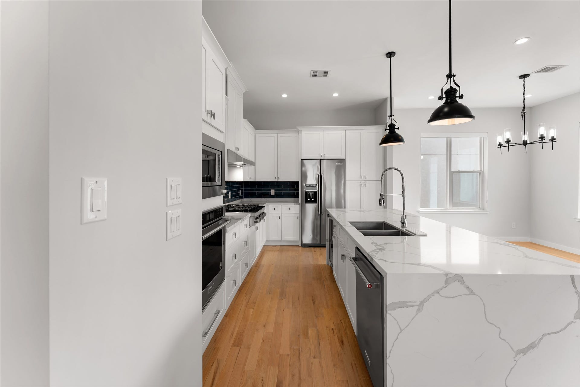 1504 Sabine Street, Houston, TX 77007 1504 Sabine Street, Houston, TX 77007