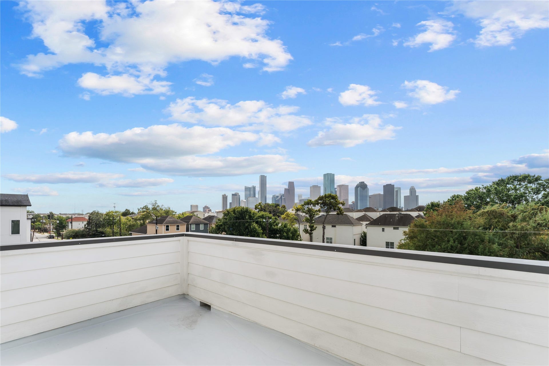 1504 Sabine Street, Houston, TX 77007 1504 Sabine Street, Houston, TX 77007