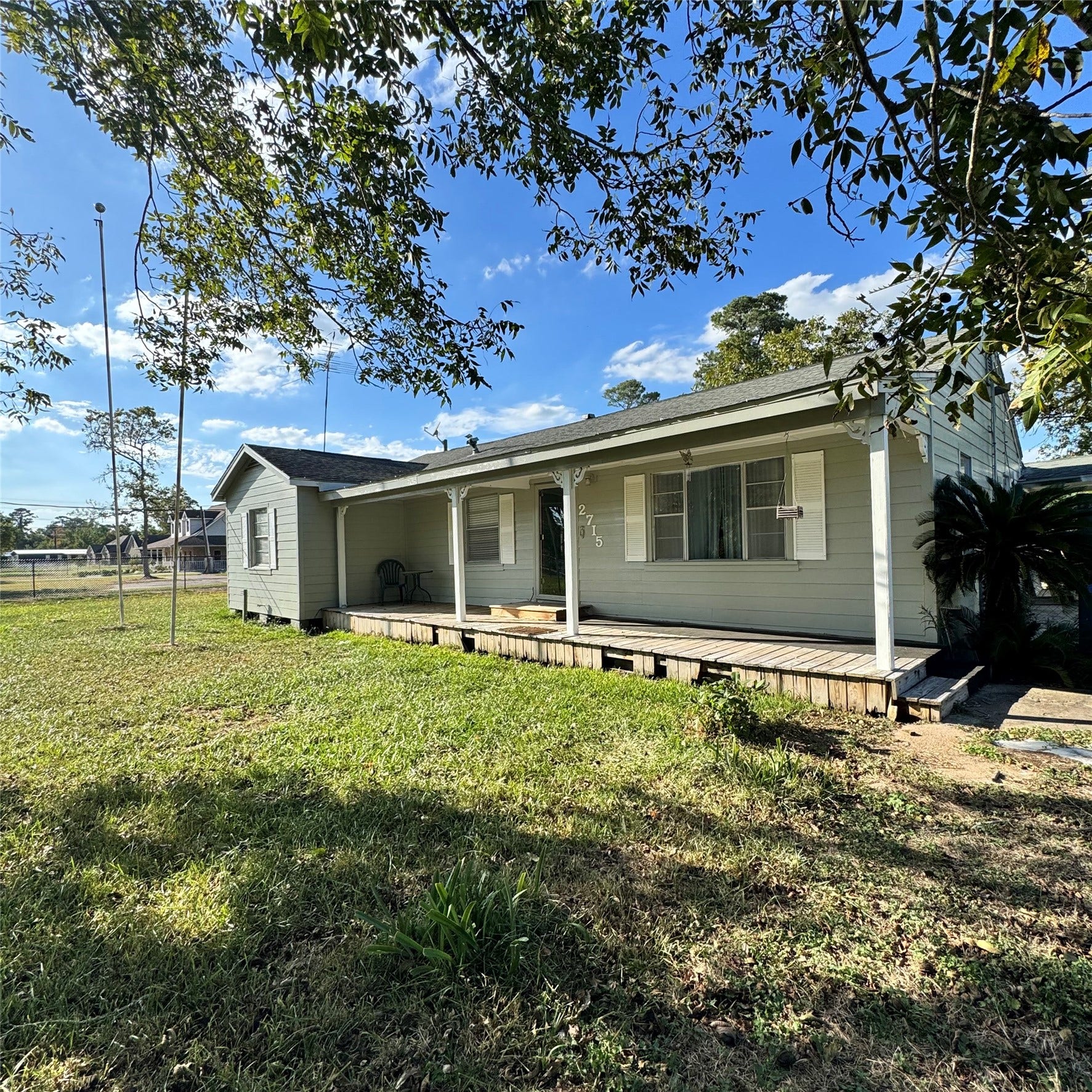 2715 E Cedar Bayou Lynchburg Road, Baytown, TX 77521