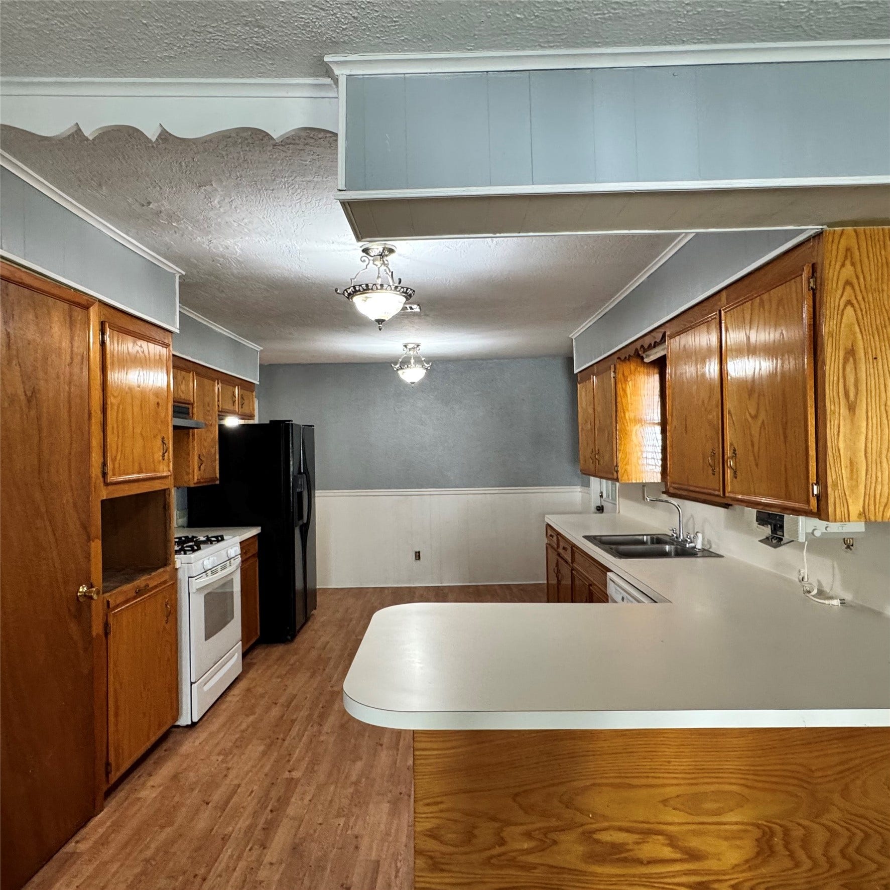 2715 E Cedar Bayou Lynchburg Road, Baytown, TX 77521