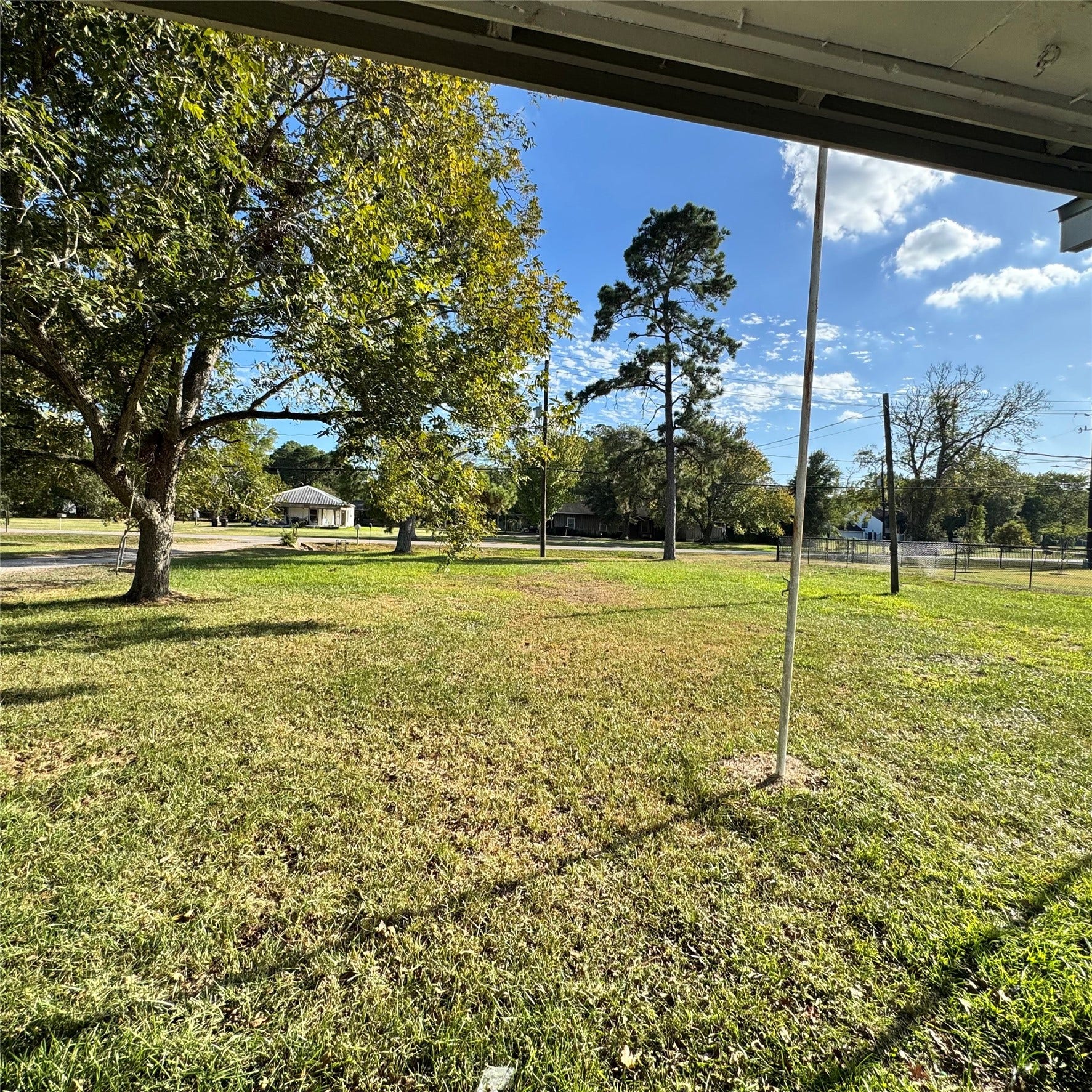 2715 E Cedar Bayou Lynchburg Road, Baytown, TX 77521