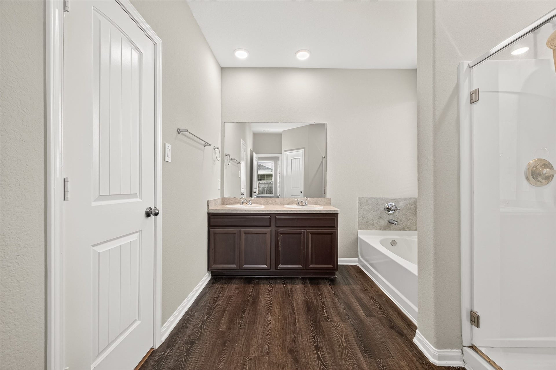16605 Merry Pines Drive, Conroe, TX 77302 16605 Merry Pines Drive, Conroe, TX 77302