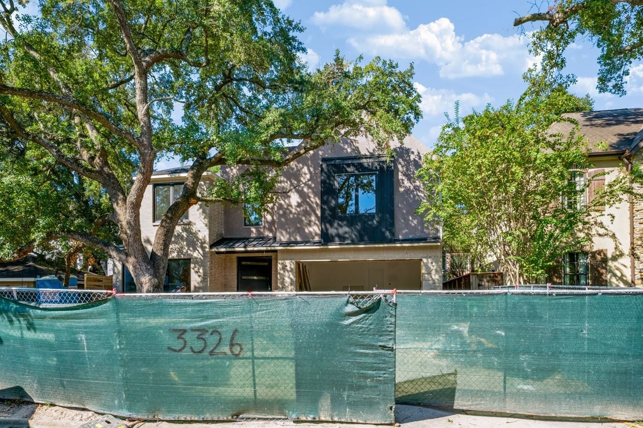 New Construction on La Salle St