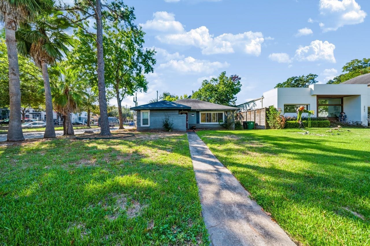 3903 Colquitt Street, Houston, TX 77027
