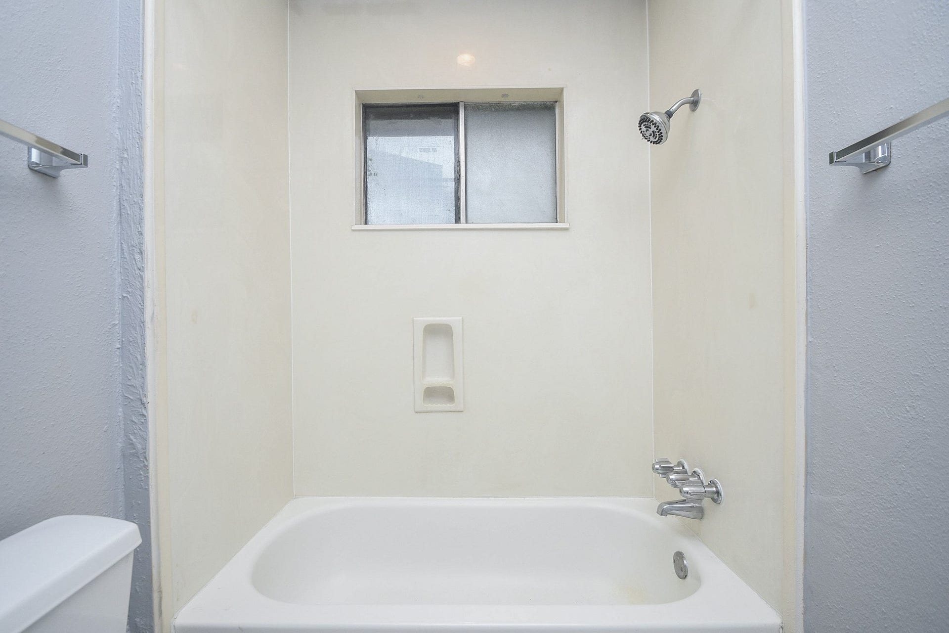 16730 Townes Road, Friendswood, TX 77546 16730 Townes Road, Friendswood, TX 77546