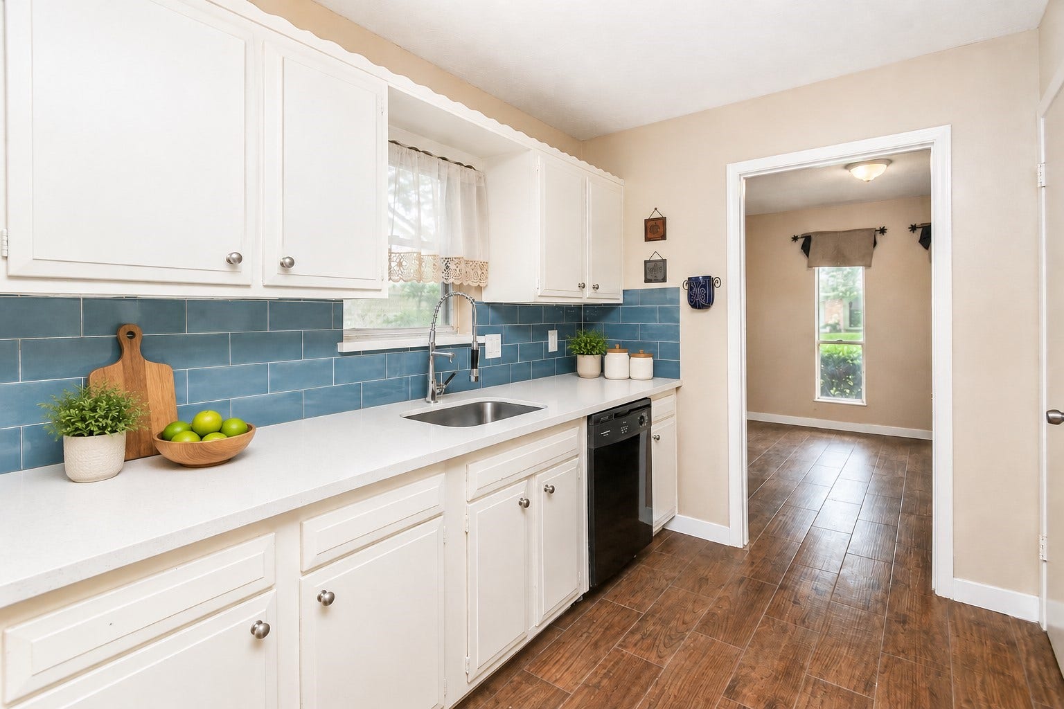 16730 Townes Road, Friendswood, TX 77546 Virtually Staged