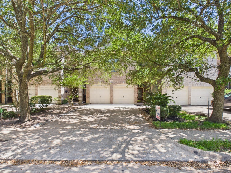 Property photo for 5449 Fairdale Lane, Houston, TX