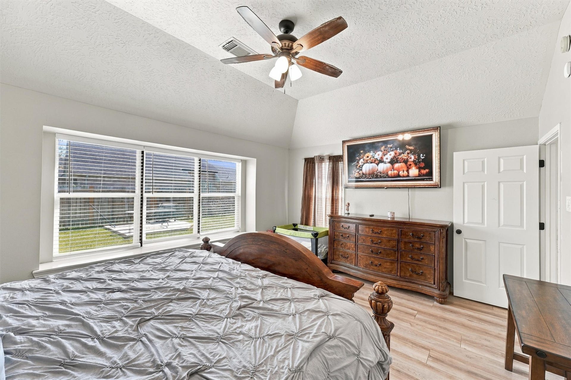 9510 Paintbrush Ledge Lane, Pearland, TX 77089 9510 Paintbrush Ledge Lane, Pearland, TX 77089